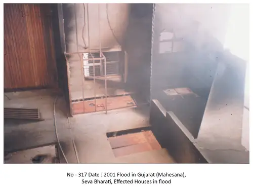 Flood 2001 4